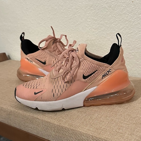 Nike Air Max 270 Coral Sneakers - Picture 1 of 4